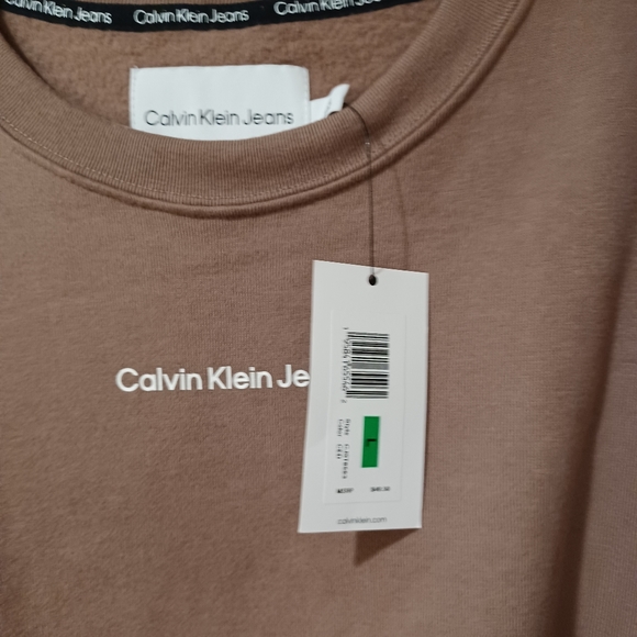 CALVIN KLEIN LOGO TAN CROPPED CROP SWEATSHIRT 
NWT - Picture 7 of 9